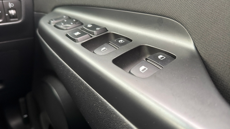 Hyundai Kona 1.0T GDi Play Edition 5dr Petrol Hatchback